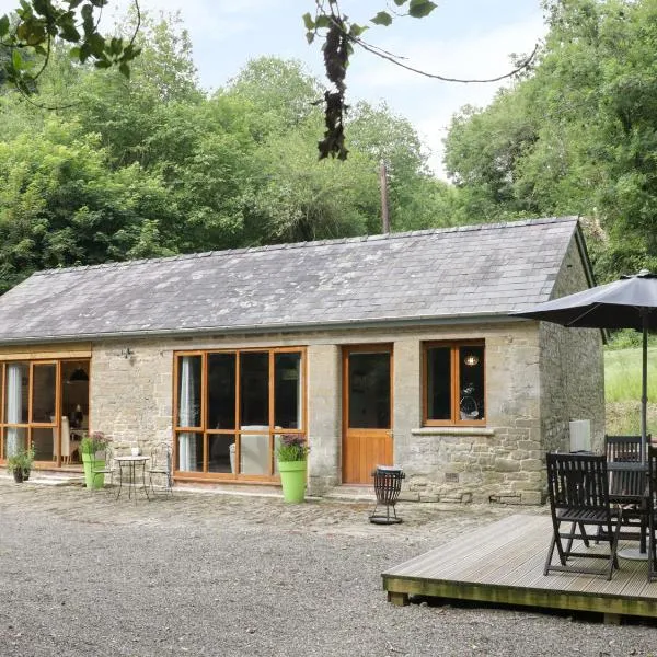 Woodpecker Cottage，位于勒德洛的酒店