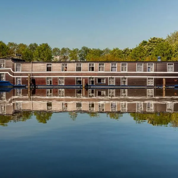 巴尔杰游船酒店，位于布鲁日的酒店