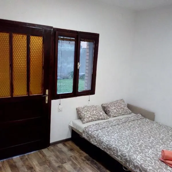 Apartment Minimal，位于诺维萨德的酒店