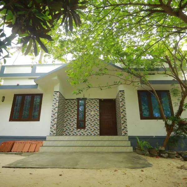 Marari stella vich villa Homestay，位于Vayalār的酒店