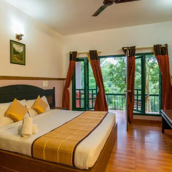 Upavan Resort，位于Vallikavungal的酒店