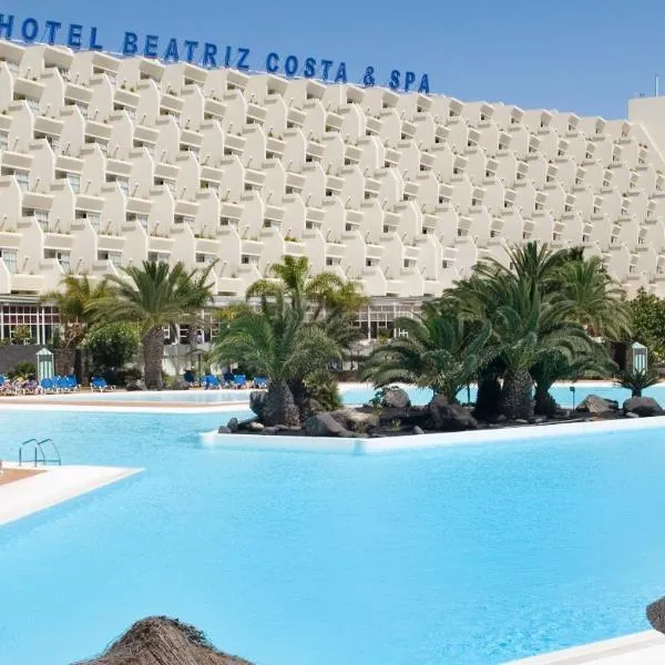 贝特丽斯科斯塔Spa酒店，位于El Mojón的酒店
