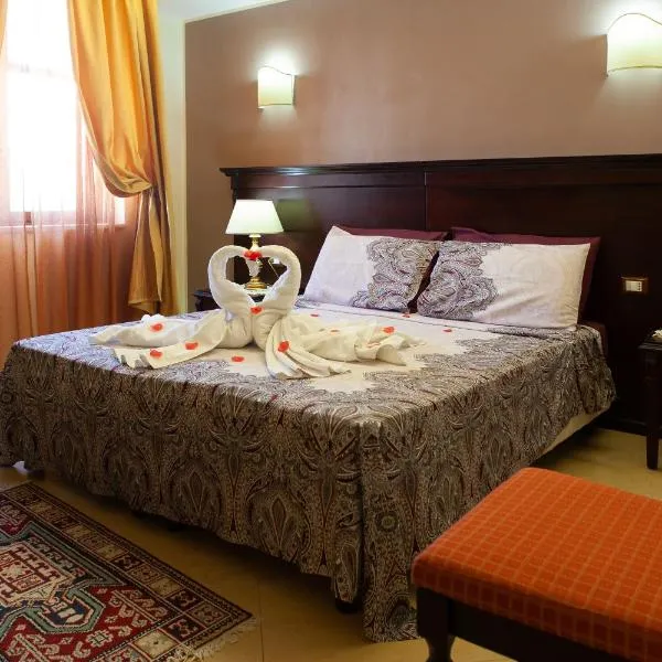 萨马塔诺酒店，位于Digerbato的酒店