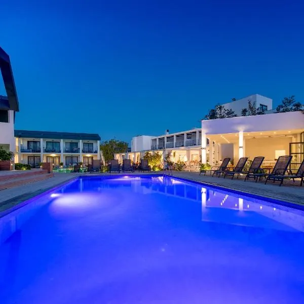 Aqua Bay，位于普莱诺斯的酒店