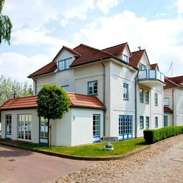 英格堡酒店，位于Bredenfelde的酒店