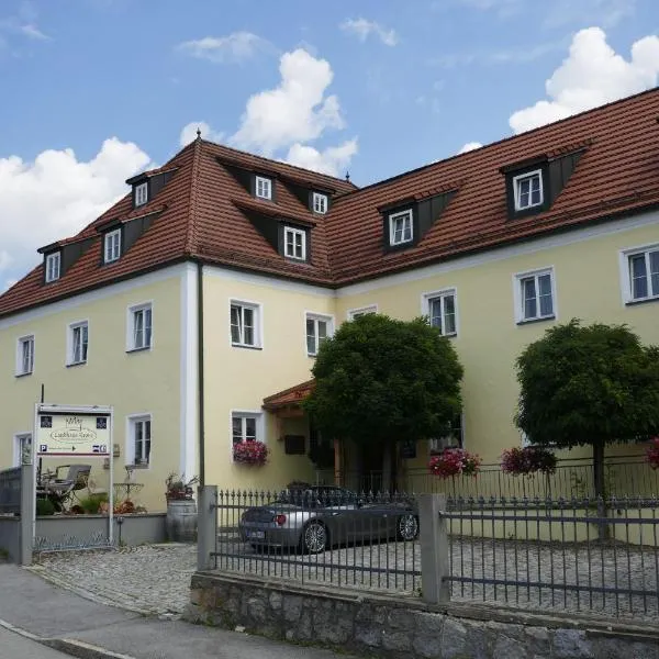 朗代乌斯酒店，位于Falkenstein的酒店
