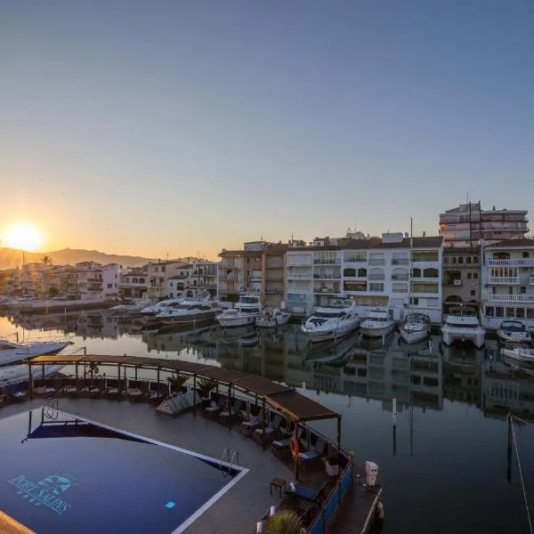 Hotel Port Salins by Pierre & Vacances，位于艾姆布里亚布拉瓦的酒店