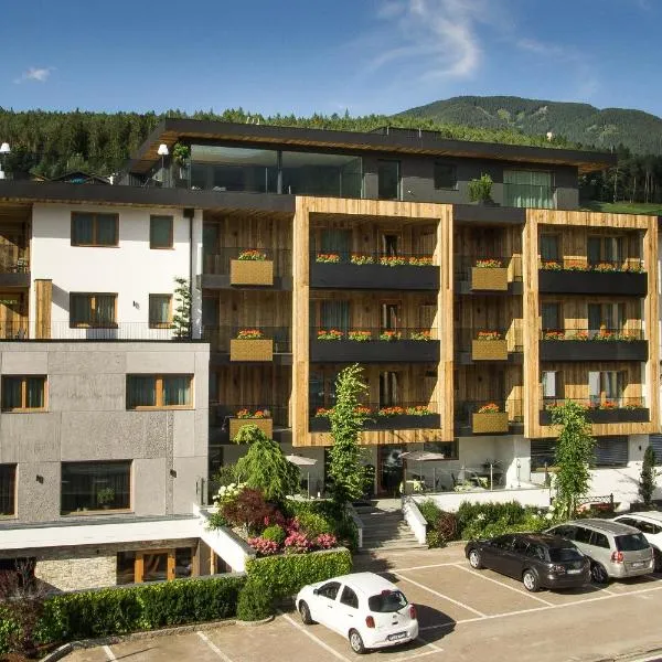 Alpin Hotel Sonnblick，位于圣焦尔焦的酒店
