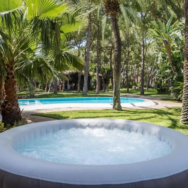 El Oasis Villa Resort，位于奔尼撒诺的酒店