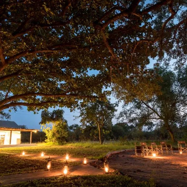 Makuwa Safari Lodge，位于Thulamahashi的酒店