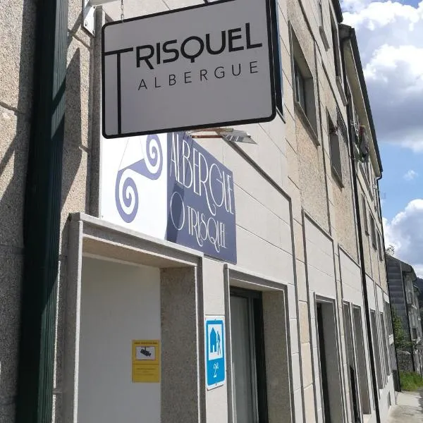 Albergue O Trisquel，位于Castrofeito的酒店