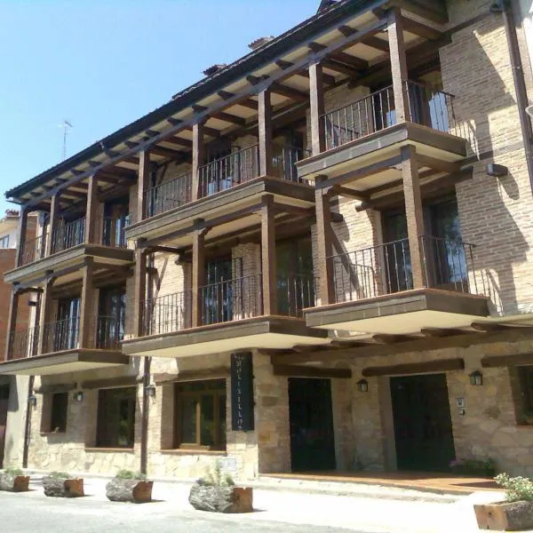 洛斯莫林尼罗斯乡村酒店，位于San Bartolomé de Tormes的酒店