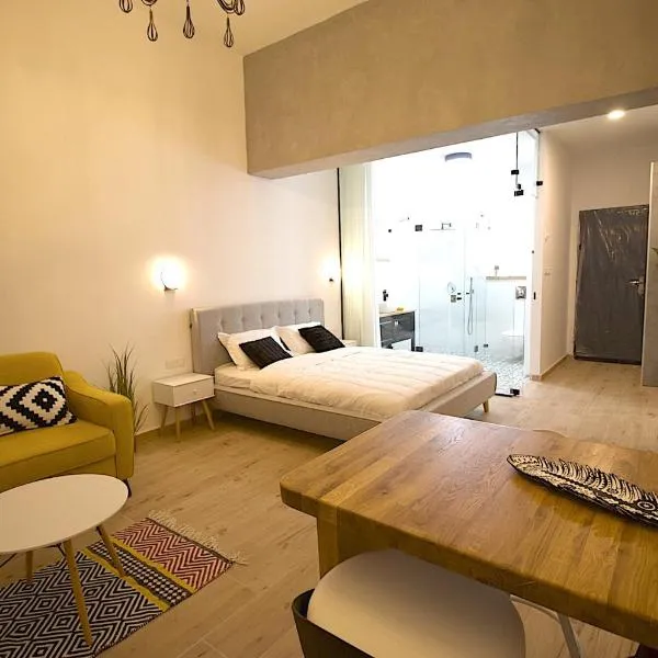 Eshel Mansion - Boutique Suites，位于贝尔谢巴的酒店