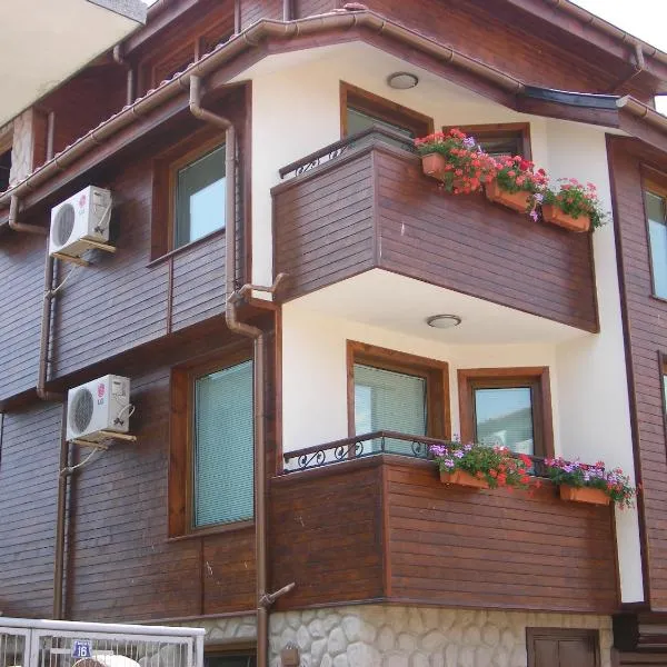 Dari Guest Rooms Стаи за гости Дари，位于内塞伯尔的酒店
