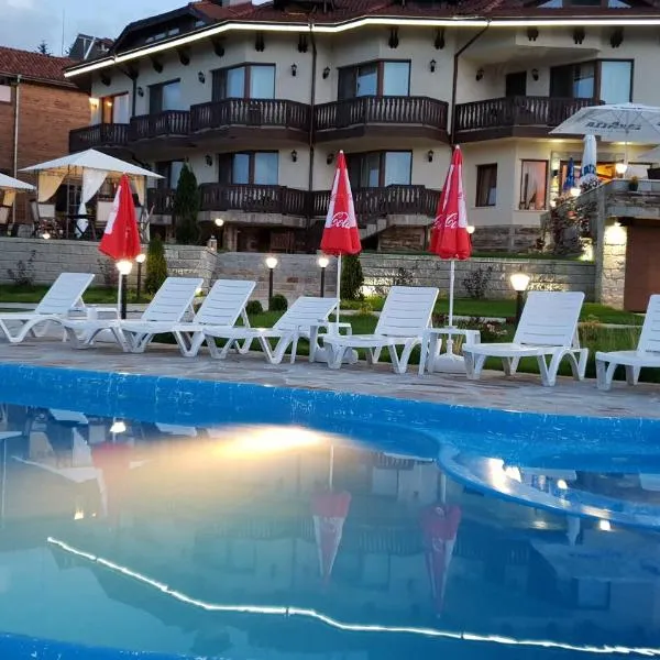 埃泰尔诺家庭酒店，位于Fotinovo的酒店