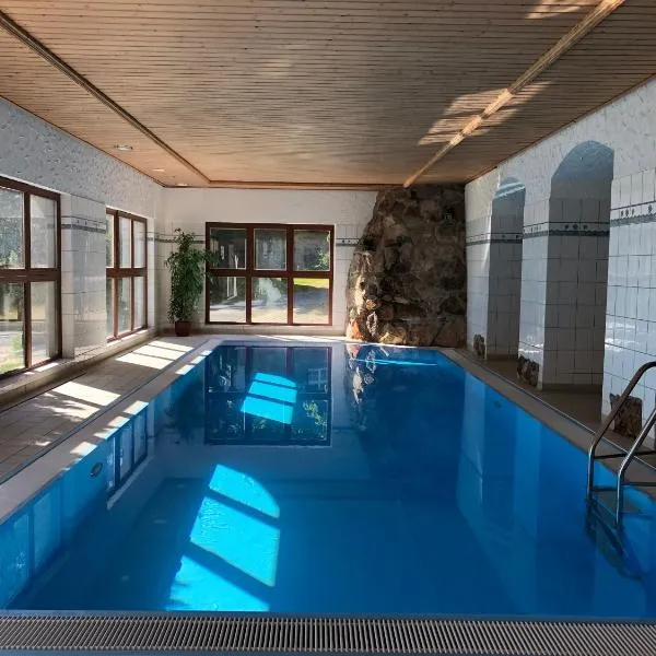 Berghotel Friedrichshöhe - Sauna, Pool & Natur，位于库罗阿尔滕堡的酒店
