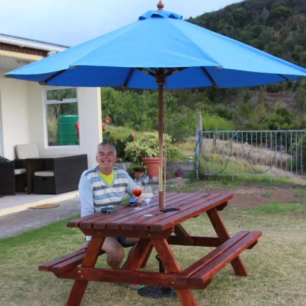 Richards Travel Lodge，位于Jamestown的酒店