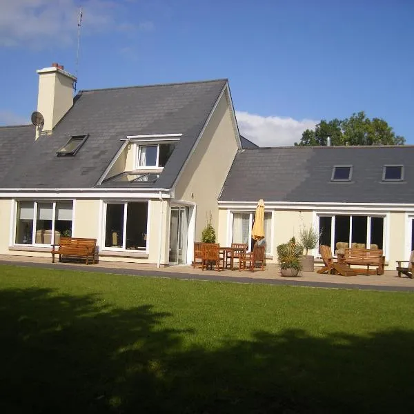 Camillaun Lodge with Lough Corrib Boat Hire，位于乌特拉德的酒店
