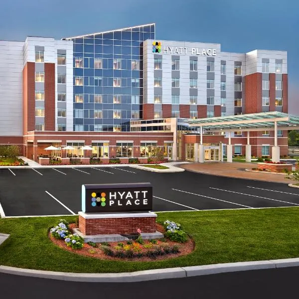 Hyatt Place Warwick/Providence Airport，位于Spring Lake的酒店