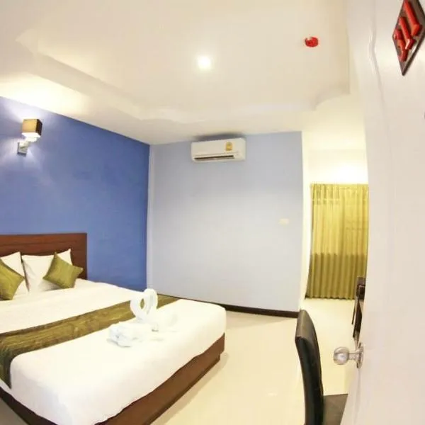 BK Place Hotel，位于Bung Kan的酒店