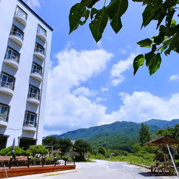 南原酒店，位于Sikchŏng-dong的酒店