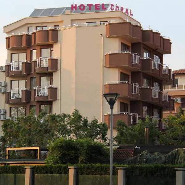 珊瑚酒店，位于Kharmanite的酒店