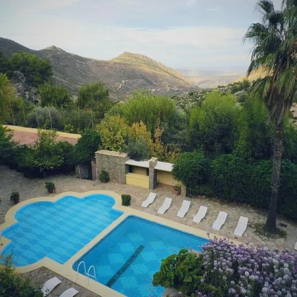 Auberge des Cascades Imouzzer - Paradise Valley,位于伊莫泽德斯伊达欧塔纳尼的酒店