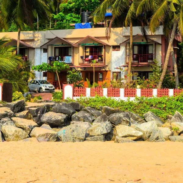 Club 7 Beach Resort，位于坎努尔的酒店