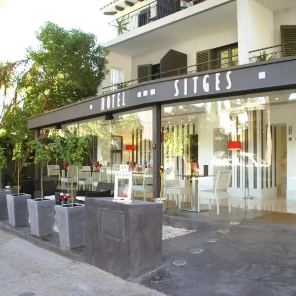 锡切斯酒店，位于圣佩德罗-德里瓦斯的酒店
