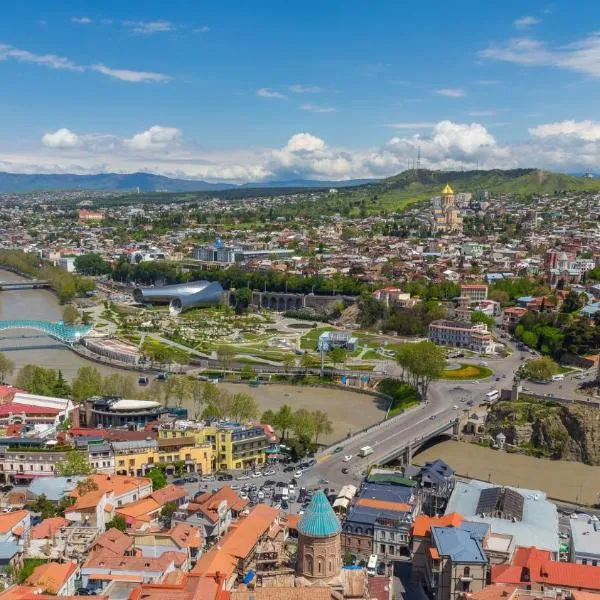 Hotel Caucasus，位于Saghrasheni的酒店