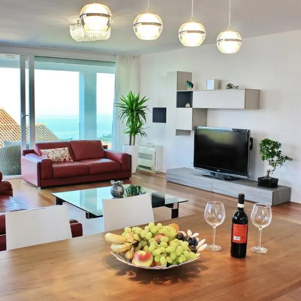 Apartments Anna，位于伊齐齐的酒店