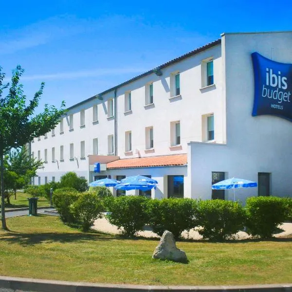 ibis budget Niort - La Crèche，位于Échiré的酒店