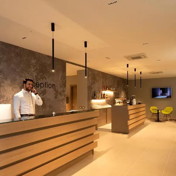 Hotel H21，位于米兰的酒店