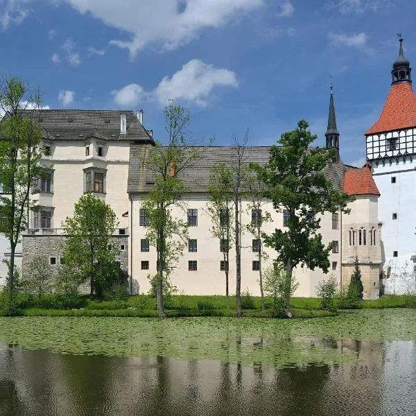 CASTLE AREA BLATNÁ，位于布拉特纳的酒店