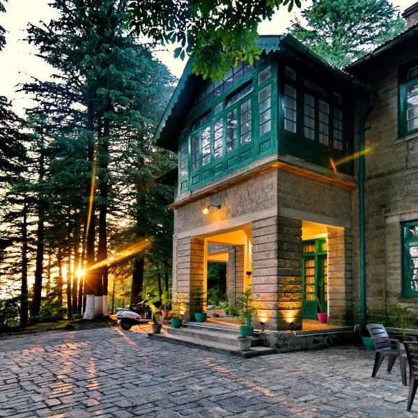 Brij Villa, Dalhousie - A Colonial Luxury Retreat，位于Tungūna的酒店