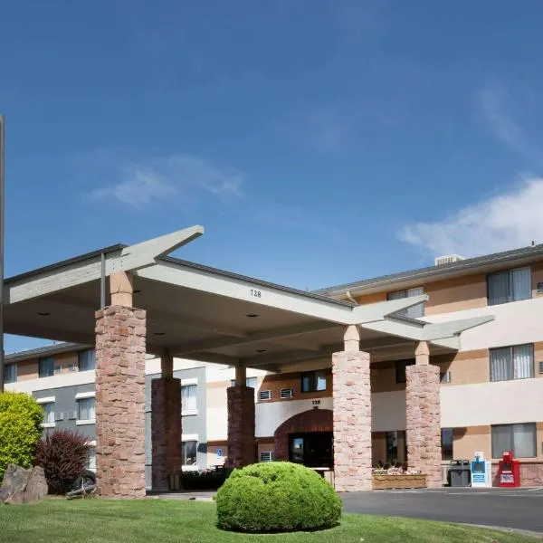 科罗拉多州大章克申速8酒店，位于Clifton的酒店