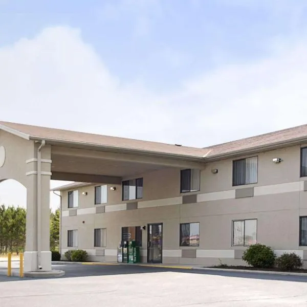 速8帕克拉皮兹酒店，位于Park Rapids的酒店