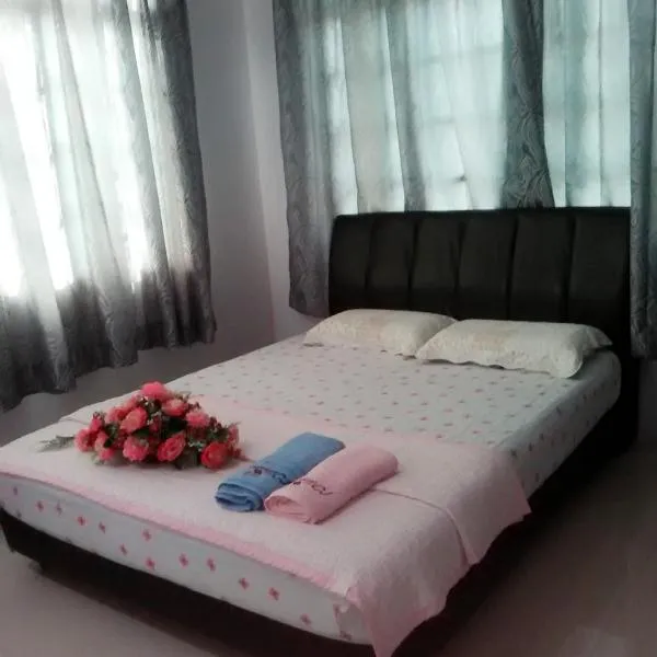 Penginapan MyCJ - Roomstay，位于Kampung Tok Jembal的酒店