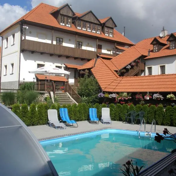 Dalmo，位于Sušetice的酒店