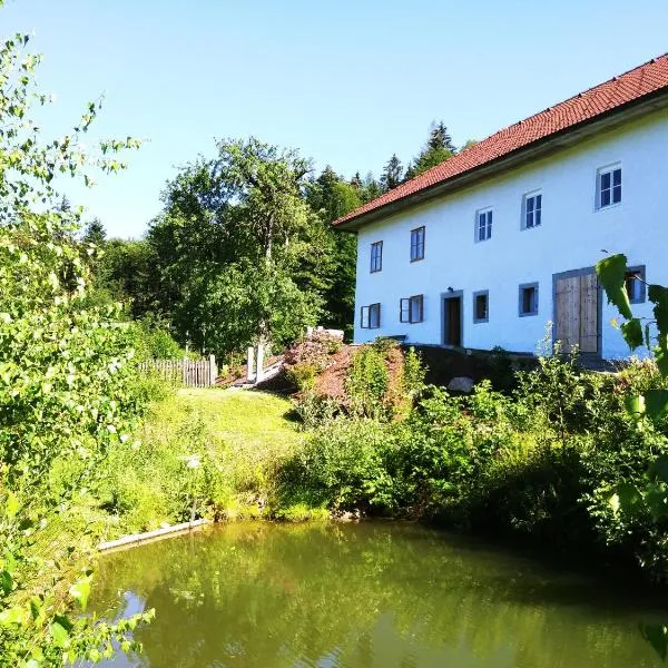 Ferienhaus Herrnbauer，位于Rudolfing的酒店