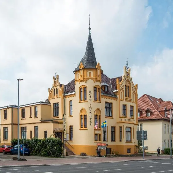 Hotel Knöpel，位于Gägelow的酒店