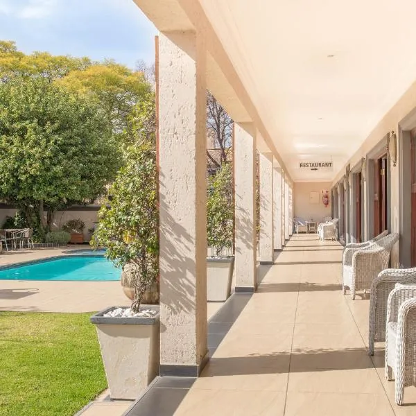 Inn and Out Plus Craighall，位于约翰内斯堡的酒店