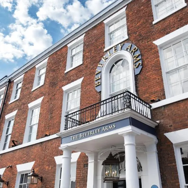 The Beverley Arms Hotel，位于Leven的酒店