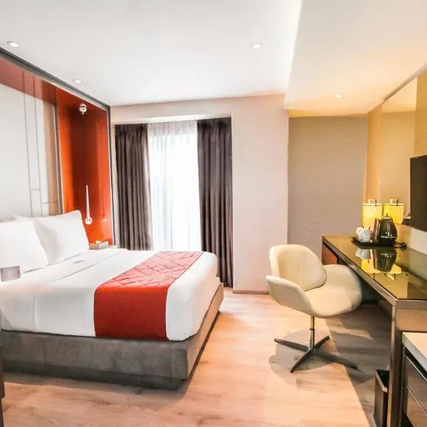 XYZ酒店，位于独鲁万的酒店