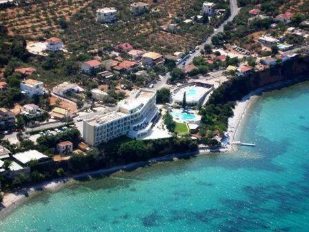 梅西尼亚湾酒店，位于Málta的酒店