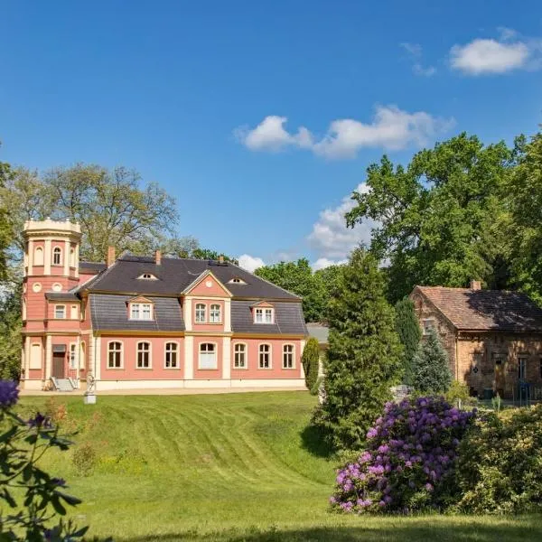 Ferienwohnung "Schloss Kromlau"，位于Kromlau的酒店