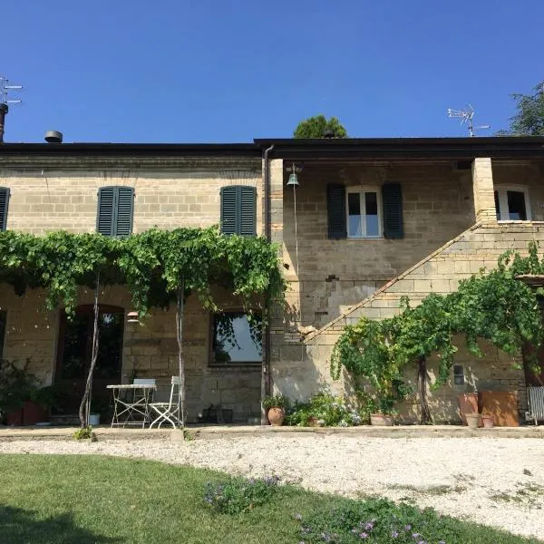 Agriturismo Montedago，位于马里纳迪蒙泰马尔恰诺的酒店