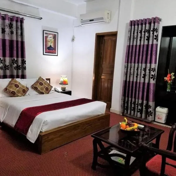 德梅里迪安酒店，位于Bāipāil的酒店