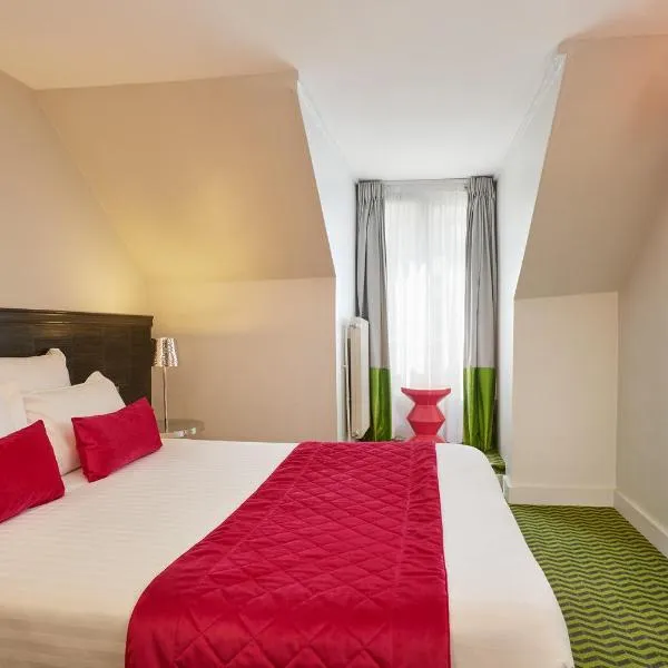 安庭特里尼特酒店，位于巴黎的酒店