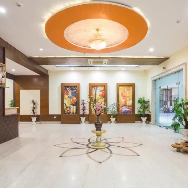 Hotel City Center Jodhpur，位于Mandor的酒店